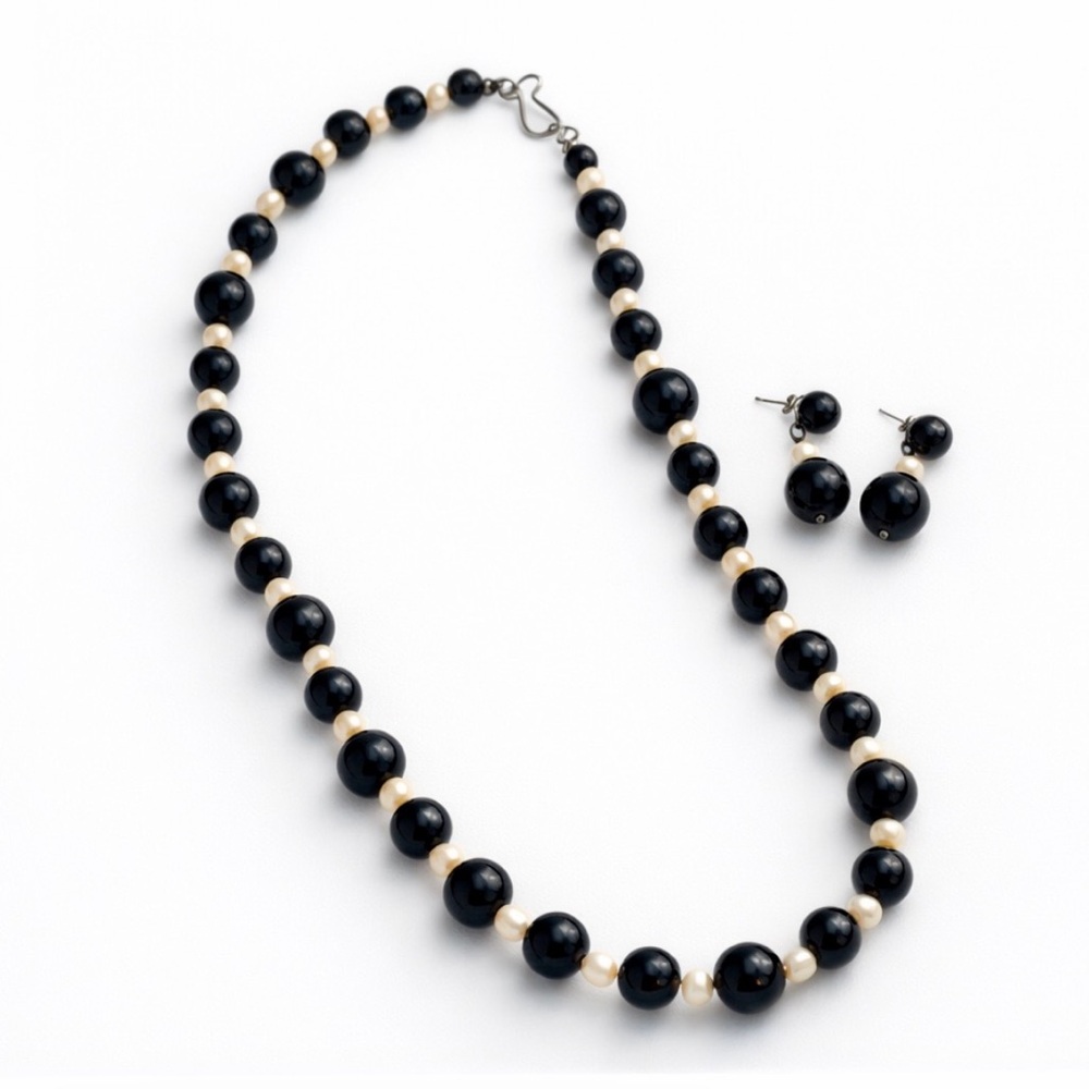 Jay King 30” Onyx and Freshwater Pearl Necklace and Earrings Sterling Silver